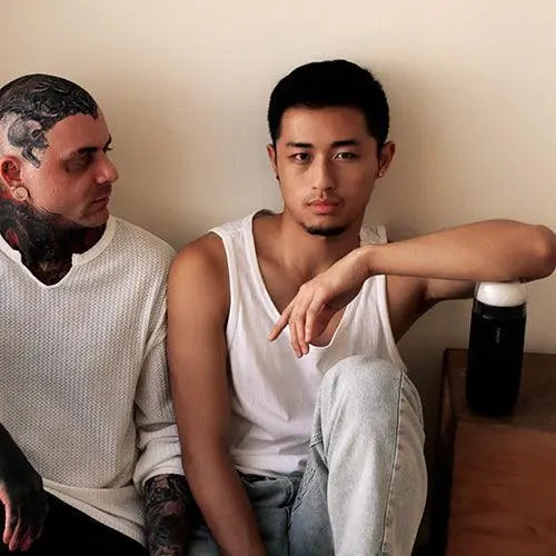 Taiwan legalizes gay marriage